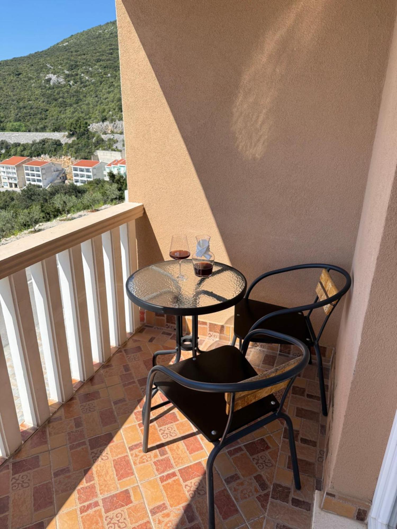 Apartments Batinovic Neum Bagian luar foto